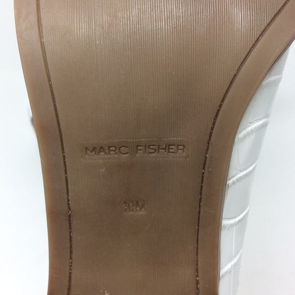 Marc Fisher Rental 2 White Croc Chelsea Boot - Picture 8 of 11
